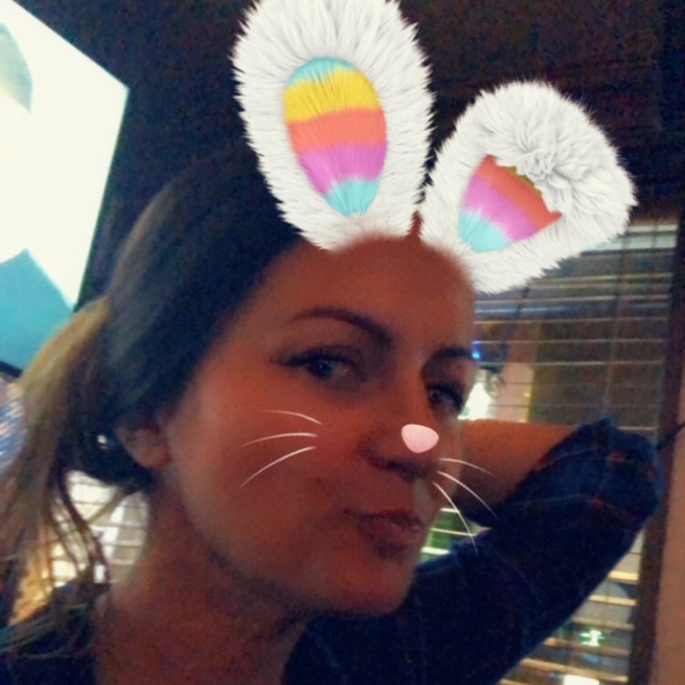 Meet your Posher, Alicia